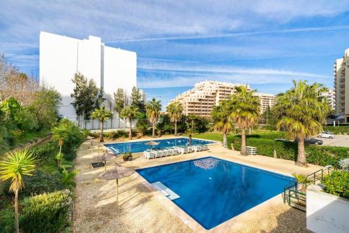 Praia da Rocha, Sunny Studio, Air Conditioning, two Pools, Internet, Parking, Jardins da Rocha by IG