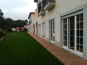 Praia Del Rey Beach Three Pools