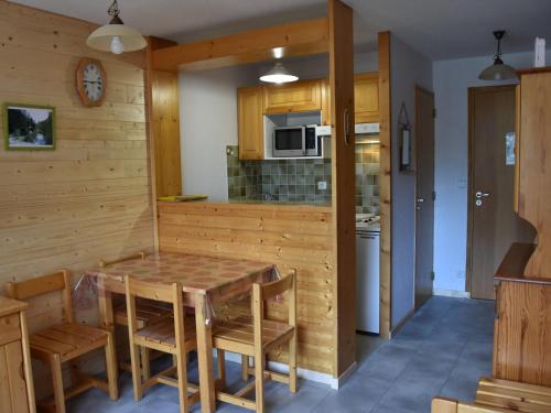 Appartement Appartement Pralognan-la-Vanoise, 2 pièces, 4 personnes - FR-1-464-172 90 chemin des Oiseaux Pralognan-la-Vanoise