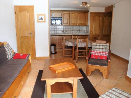 Appartement Appartement Pralognan-la-Vanoise, 3 pièces, 6 personnes - FR-1-464-22 128 MontÃ©e Des Alpages -  - Pralognan-la-Vanoise