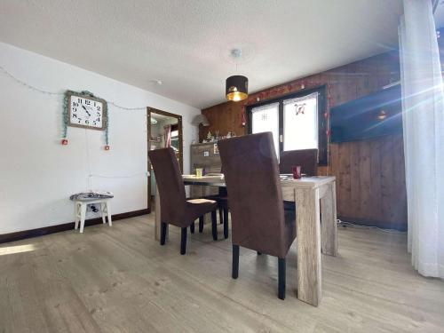 Appartement Appartement Praz-sur-Arly, 2 pièces, 4 personnes - FR-1-603-30 Appartement 2D - Les Varins 393 Route des Varins Praz-sur-Arly