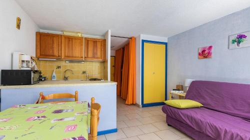 Pre St Martin- 3B- Studio loggia vitree- 4 pers