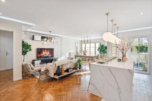 Premium and spacious apart with terrace