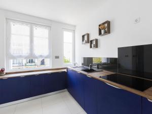 Premium Apartment in Charleville M zi res near Centre