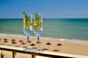 Premium Beachfront Apartment w South Facing Terrace