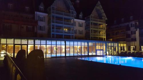 Presqu île de la touques deauville N 3404