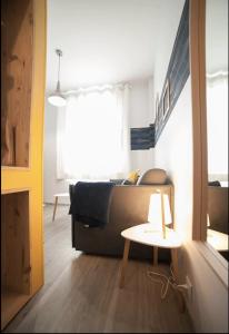 PRESTIGELOC Studio Cosy Place du Martroi Orléans