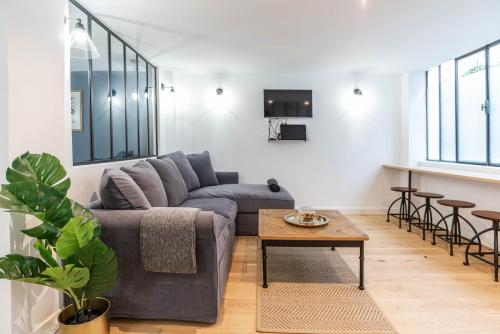 Prestigious House - 3 rooms - Montparnasse & St Germain