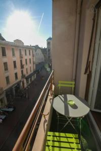 Pretty 3 rooms in the city center