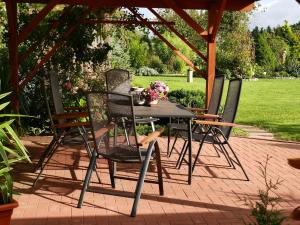 Pretty Apartment in Am Salzhaff with Fireplace