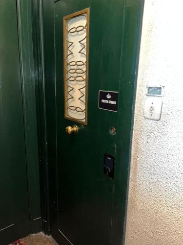 PRETTY STUDIO : A lovely studio lodges 3 adults close to Monte Carlo !