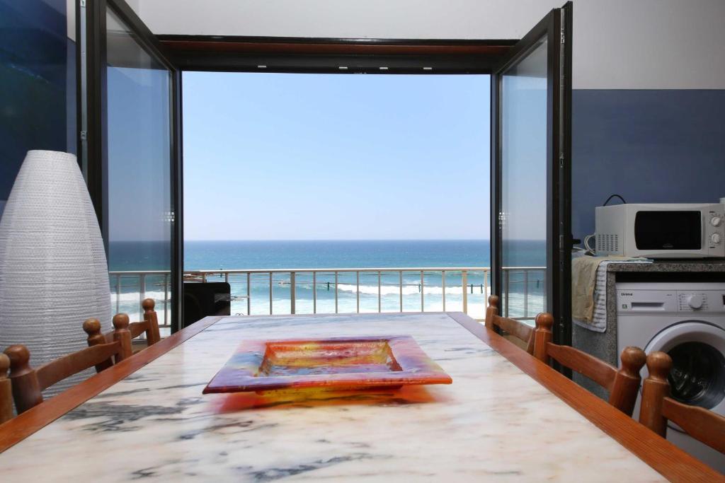 Prime Oceanfront Apartment Largo de São Sebastião, 33, 1st floor, 2655-364 Ericeira