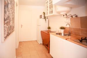 Príncipe Real Apartment with Terrace