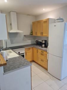 Pristine, beautiful 2 bedroom