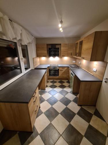 Privat bewohntes Haus ZUR ALLEINNUTZUNG mit Garten und Terrasse - im Kurort Bad Salzuflen