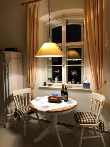 Private 2-Zimmer-Ferienwohnung im historischen Burghotel