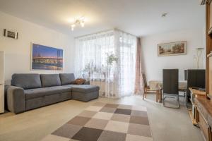 Private Apartment Arcard (5159)
