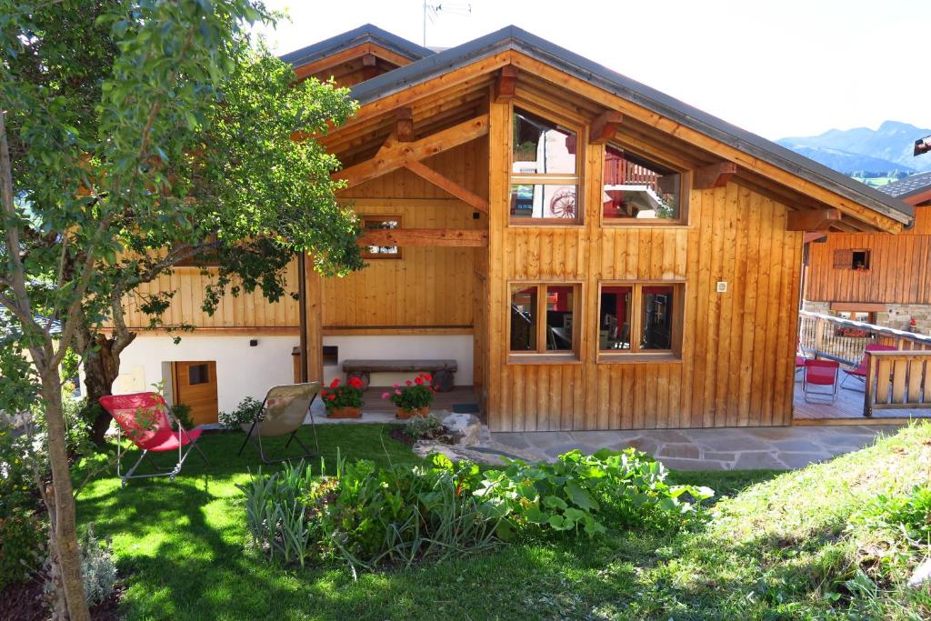 Private apartment for 4 people