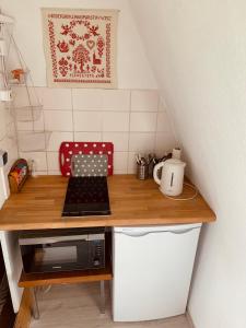 Private apartment in historic castle from 1608 with tenniscourt