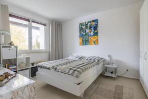 Private Apartment South City Best (1912)