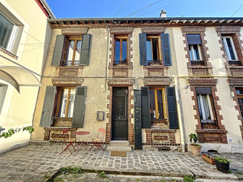 Appartement Private cosy House - 15mn to Paris 3 Rue de Montmagny 95410 Groslay