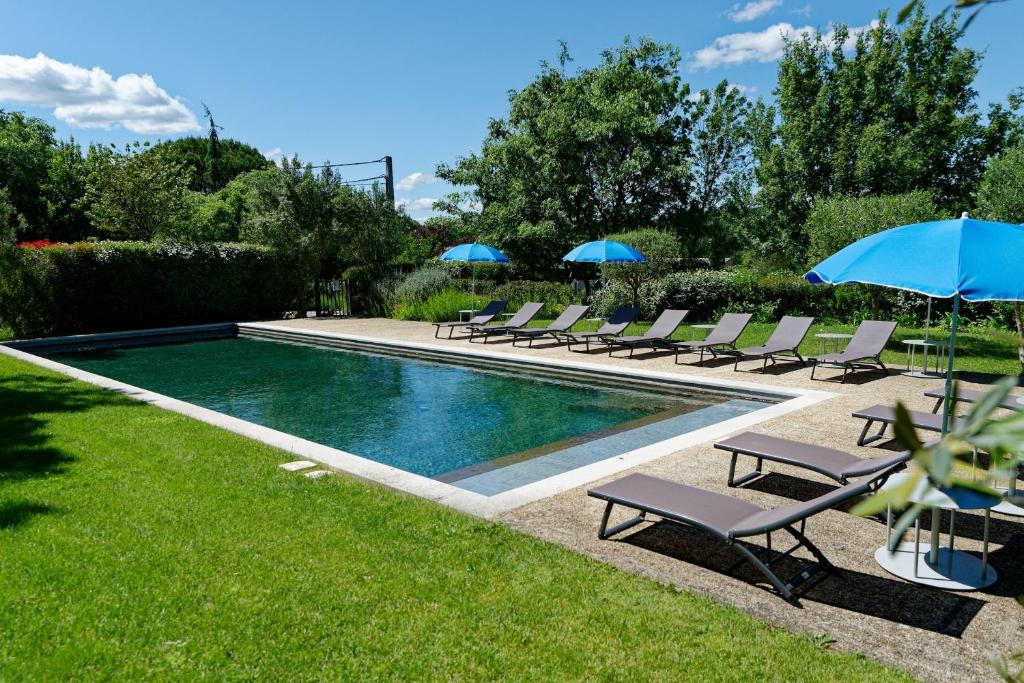 Appartement Private furnished apartment with all comfort in a green space with pool Chemin de la plaine le pont des 3 Sautets 13590 Meyreuil