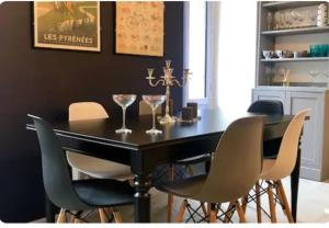 Private garden apartment in ski resort in Queen of the Pyrennees with WIFI ski hike cycle spa mountain