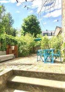 PRIVATE GARDEN in the center of Fontainebleau
