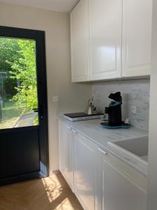 Private room among a nice Garden - Jardin en valois