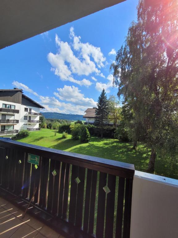 Appartement Privates Ein-Zimmer-Ferienappartement Sabine im Landhotel Seeg bei Füssen im Allgäu 9 Wiesleutener Straße 87637 Seeg