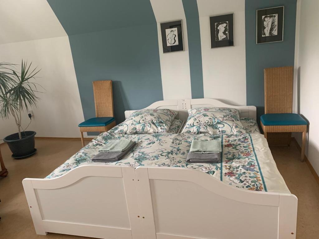 Privatzimmer nahe Therme & Kurpark 6 Humboldtstraße, 95138 Bad Steben