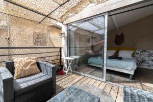 Proche D'Avignon Maison de ville Terrasse Wifi 6 Personnes
