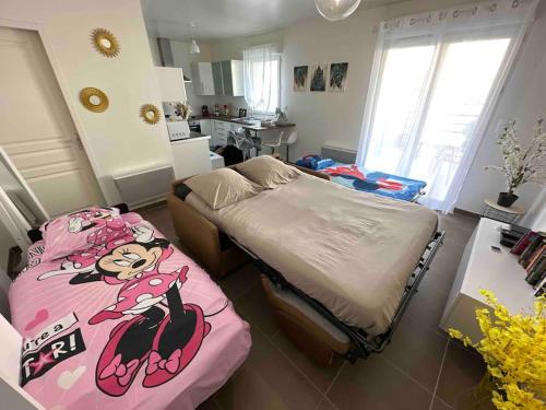 Proche Disney et Paris - Studio terrasse et parking privé