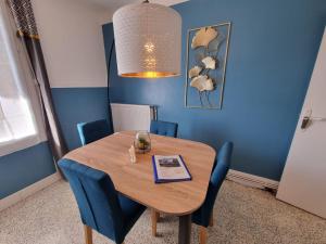 Proche gare et centre-ville, 2 chambres cosy