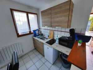 Appartement Proche Zone Industrielle Wi-Fi Netflix 4 Rue Ribaut, Porte 5 59600 Maubeuge Nord-Pas-de-Calais