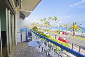 Appartement PROMENADE HOLIDAY - SUFFREN BEACH Promenade des Anglais 99 06000 Nice Provence-Alpes-Côte d\'Azur