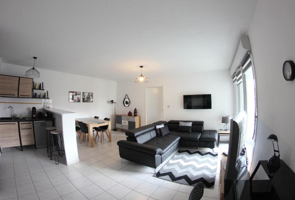 Prora Solitaire Pearl Sea View