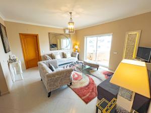 Protea CleverDetails 214, Located in heart of Vilamoura Sleeps 2 adults, 1child
