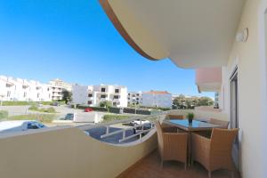 Protea CleverDetails 214, Located in heart of Vilamoura Sleeps 2 adults, 1child