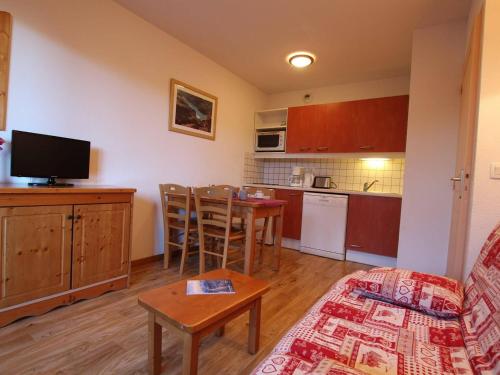 Appartement Puy-Saint-Vincent, 2 pièces, 4 personnes - FR-1-330G-86 Puy-Saint-Vincent france