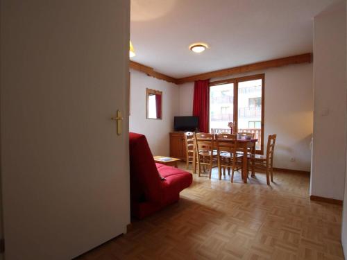 Appartement Appartement Puy-Saint-Vincent, 2 pièces, 6 personnes - FR-1-330G-80 Station 1800 -  - Puy-Saint-Vincent