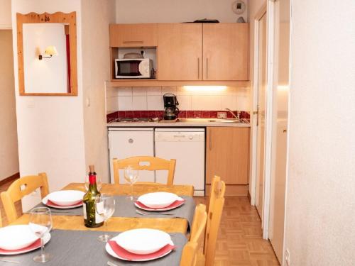 Appartement Appartement Puy-Saint-Vincent, 3 pièces, 6 personnes - FR-1-504-599 CLOT DES LEOTHAUDS STATION 1800 Puy-Saint-Vincent