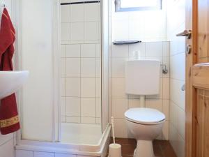 Quaint Apartment in H ddingen with Garden