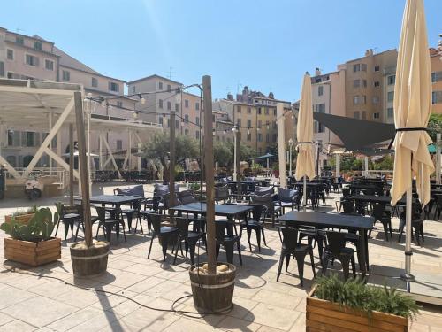 « Quartier des arts » de vivre à la Toulonnaise