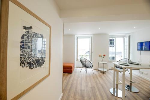 Quartier du château, superbe appartement avec parking