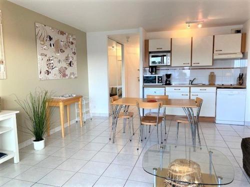 Appartement Quiberon, 2 pièces, 4 personnes - FR-1-478-77 Quiberon france