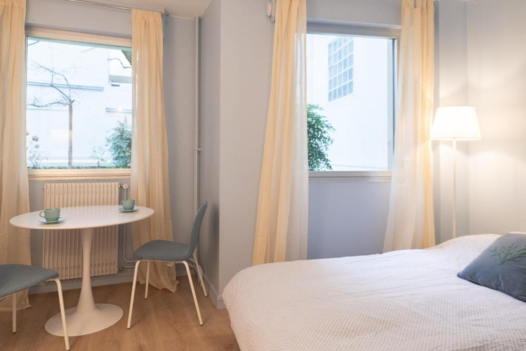 Appartement Quiet and bright studio with view on the garden 82 Rue Dutot 75015 Paris