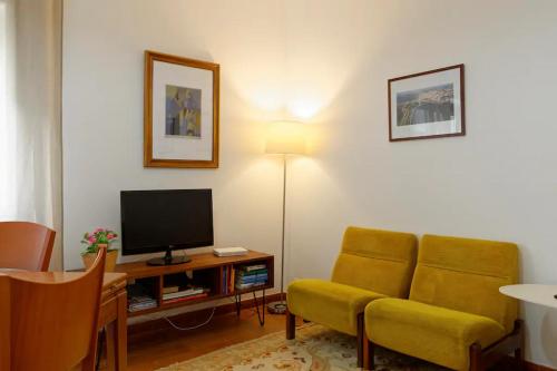 Quiet and Central Apartment