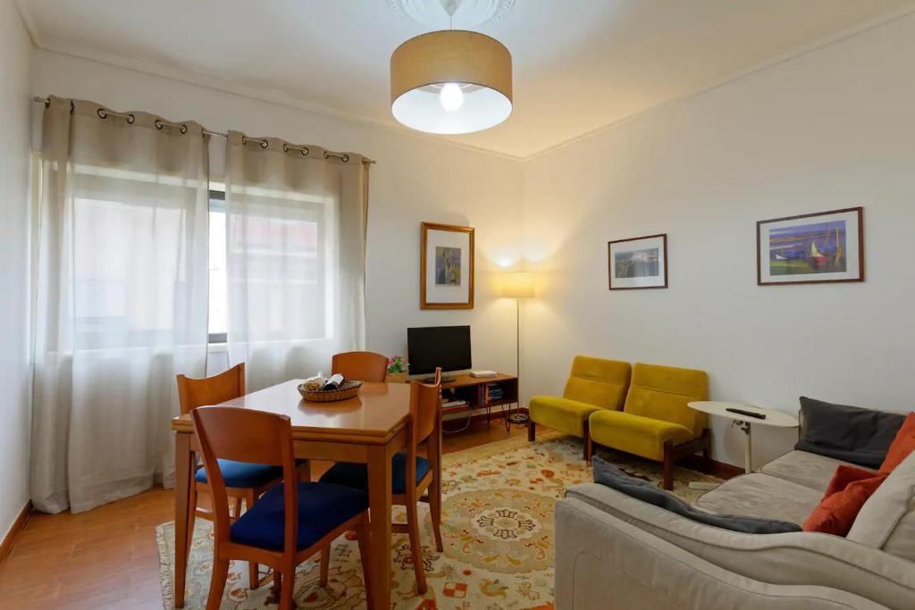 Appartement Quiet and Central Apartment Rua Almirante Cândido dos Reis 3800-098 Aveiro