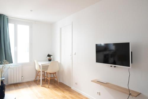 Quiet and refurbished nest near Montmartre